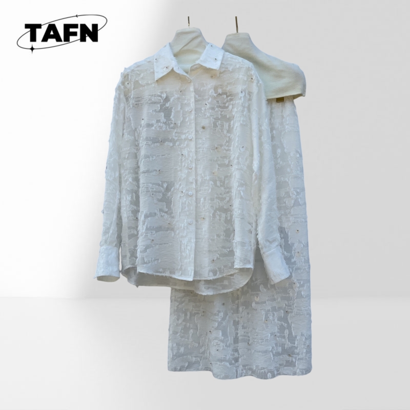 Ladies Modern Two Piece Dress  - đánh giá và giá Formal Women'S Wear